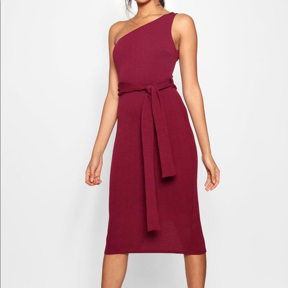 boohoo red midi dress